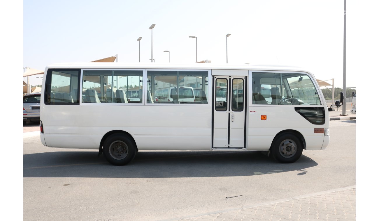 Toyota Coaster DIESEL 30 SEATER BUS WITH GCC SPECS