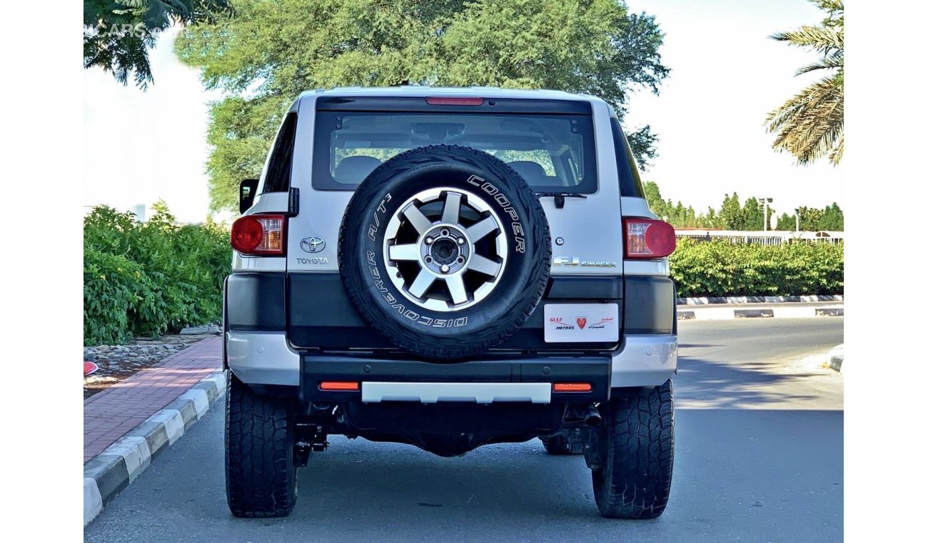 Toyota FJ Cruiser GCC - Excellent Condition - Agency Maintained - Fox Suspension Kits - Bank Finance Facility