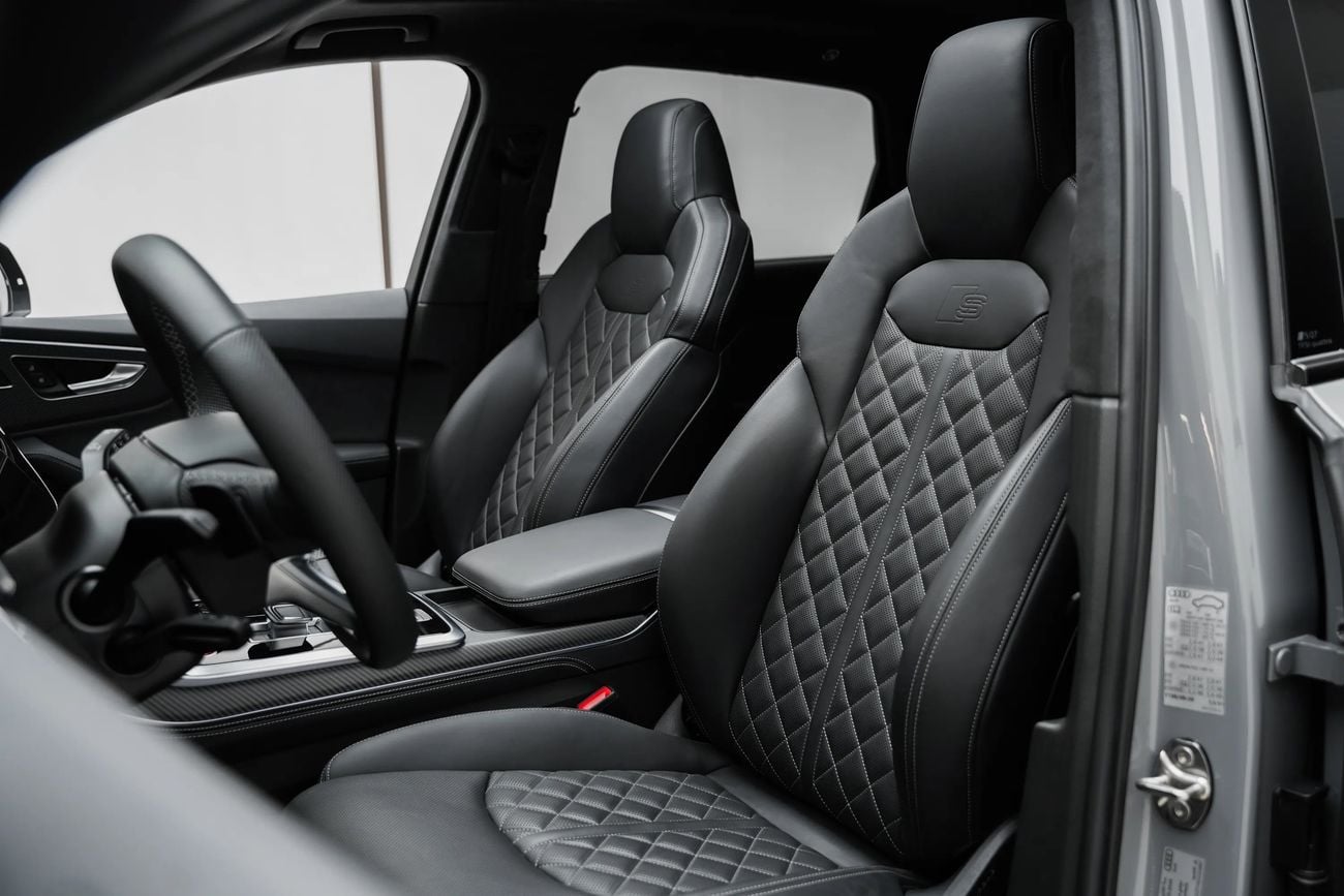 أودي SQ7