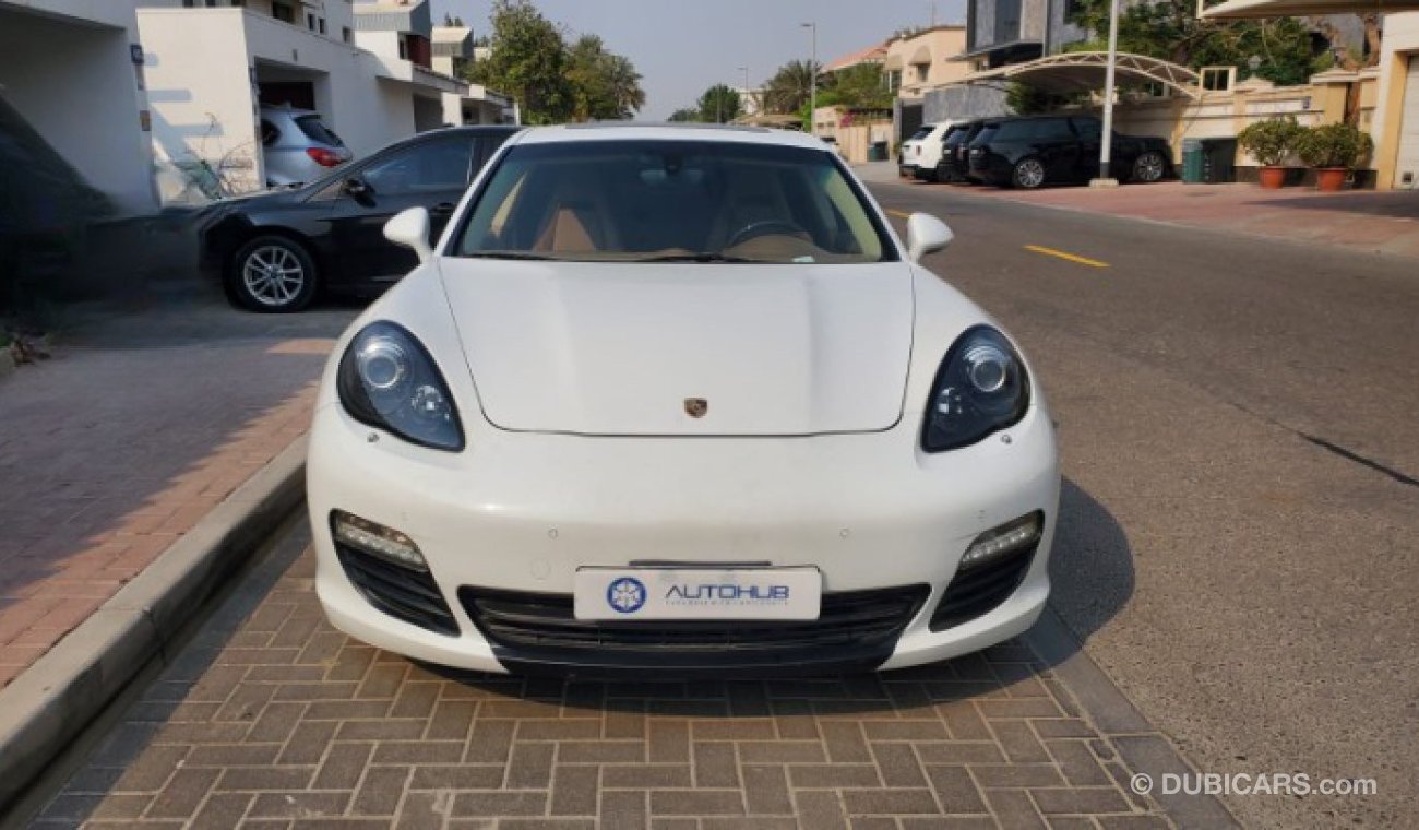 Porsche Panamera 3.6L - GCC