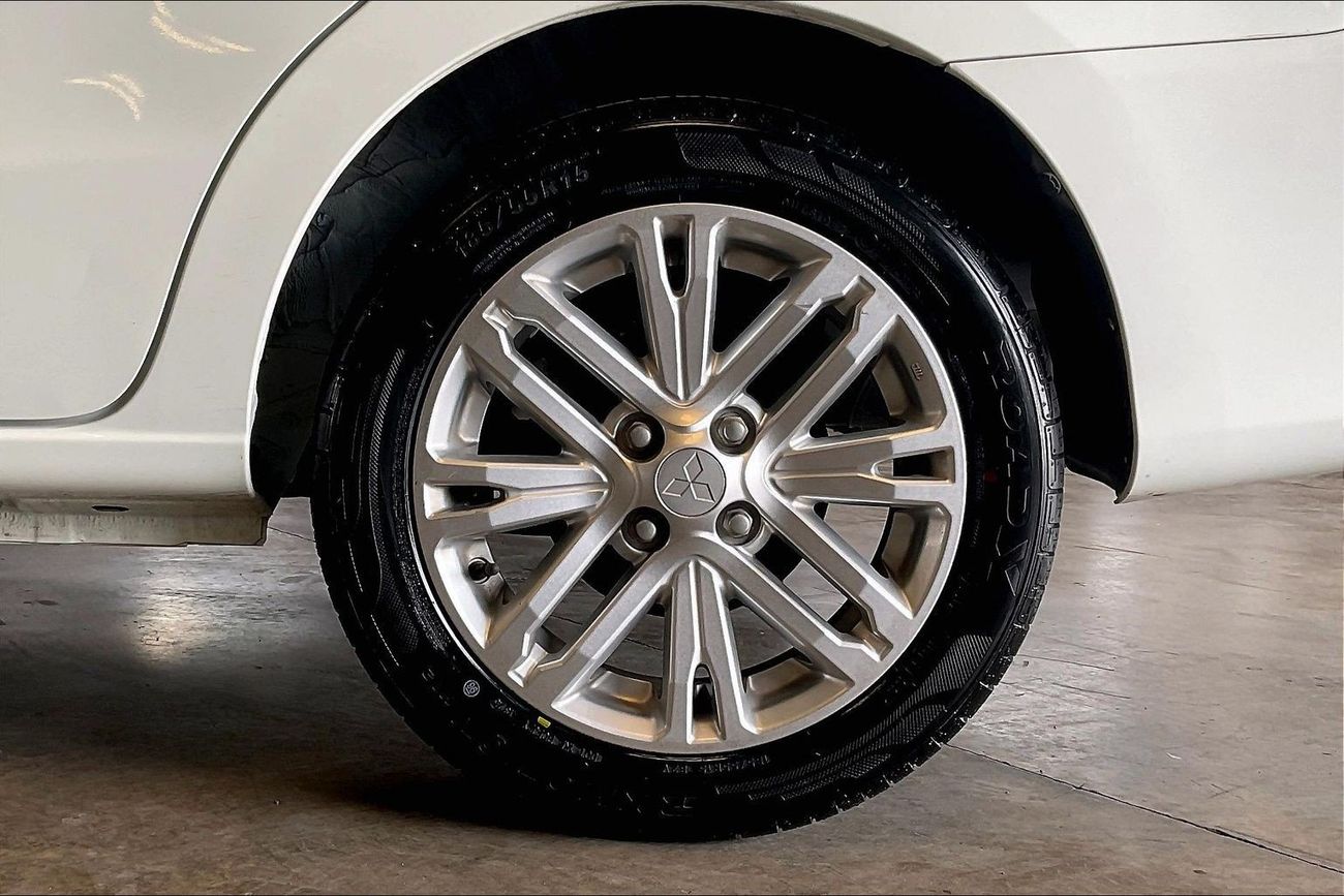 ميتسوبيشي اتراج GLX Full | شامل الضمان | 0 ﺪﻔﻋﺓ ﺃﻮﻟﻯ