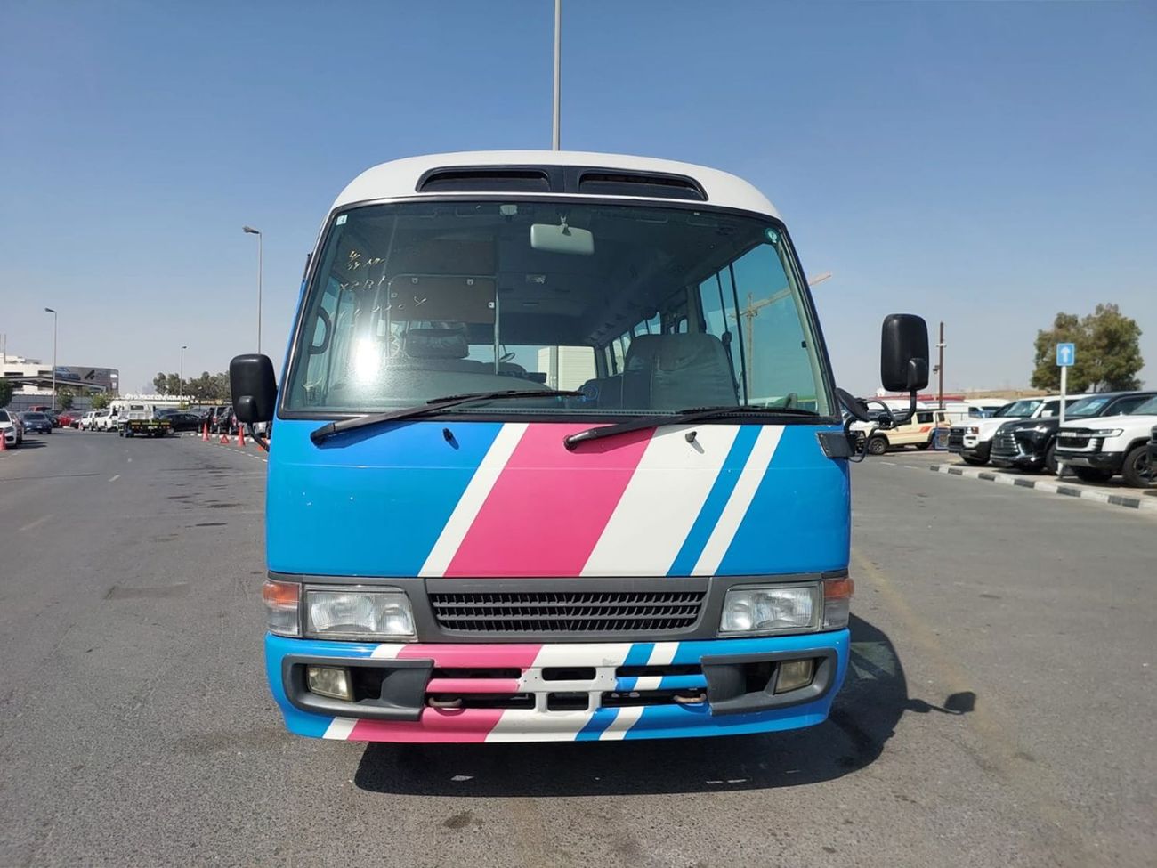 Toyota Coaster (RAMADAN OFFER) TOYOTA COASTER BUS RHD 2006 MODEL 4.0 L DIESEL MANUAL(PM02204)