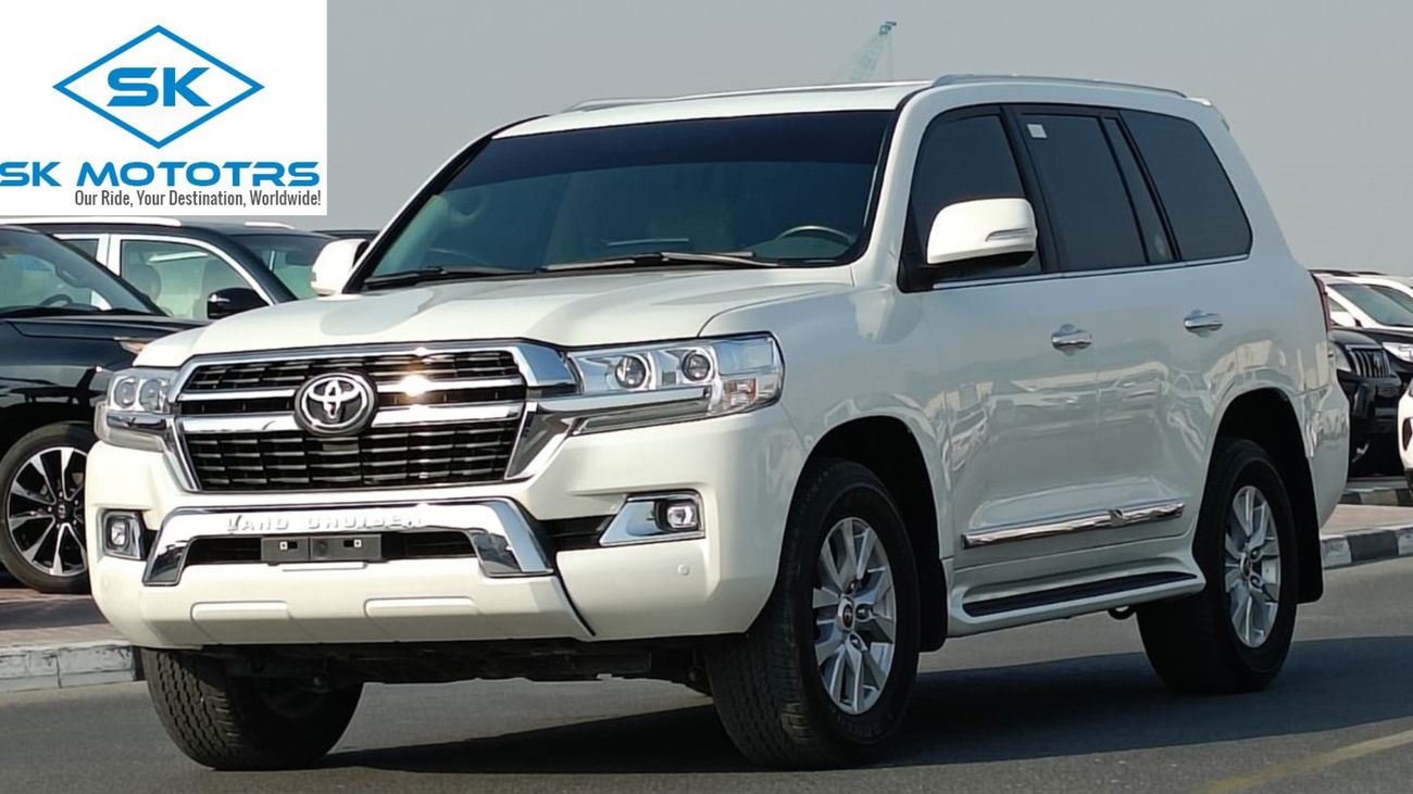 Toyota Land Cruiser VXR 5.7L  Petrol / V8 / Full Option / Exclusive Condition (LOT # 99986)