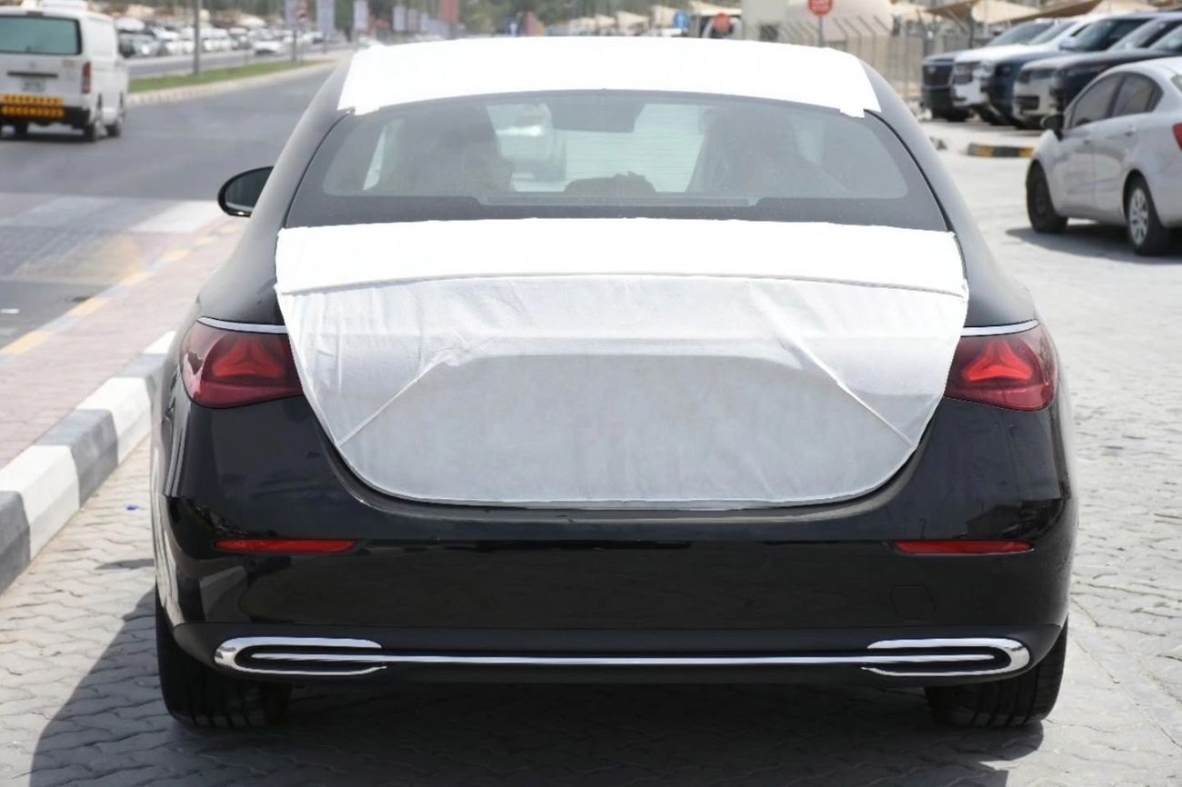 Mercedes-Benz E200 2.0L