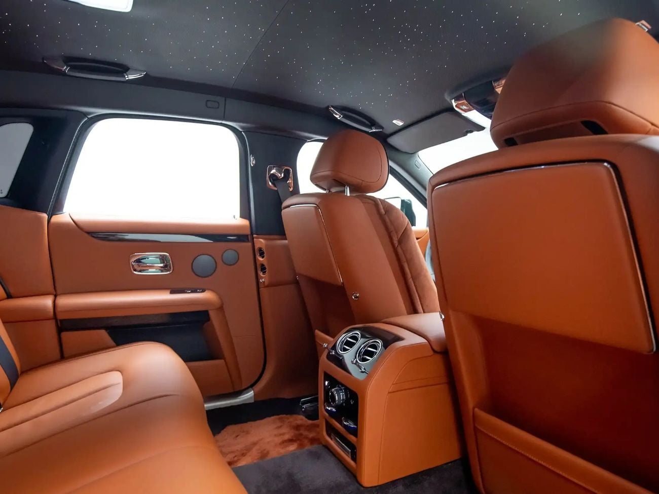 Rolls Royce Ghost Silver Badge
