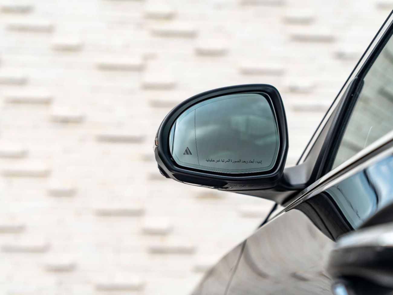 مرسيدس بنز C 200 Premium 2.0L