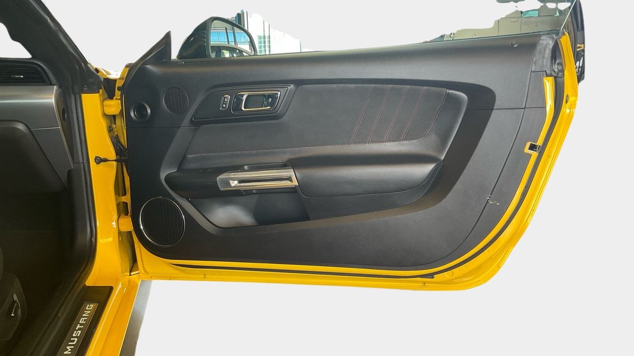 Ford Mustang GT California Special 5.0L (435 HP) Coupe A/T GT California Special | Guaranteed Warranty | 0 Down P