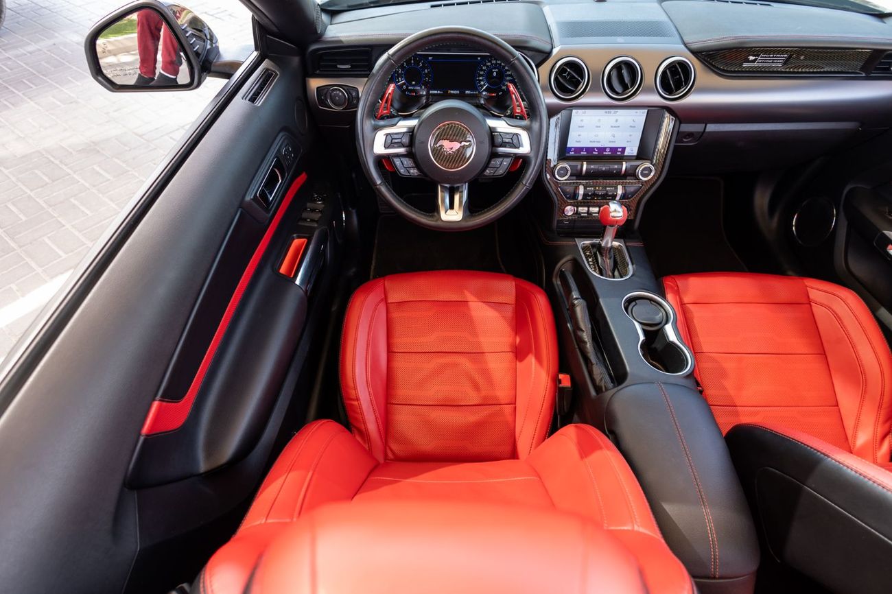 Ford Mustang GT Premium 5.0L V8