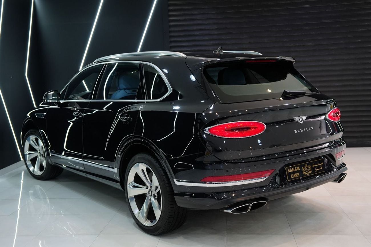 Bentley Bentayga Azure Bang N Olufsen, Panoramic Roof, Dealer Warranty!!