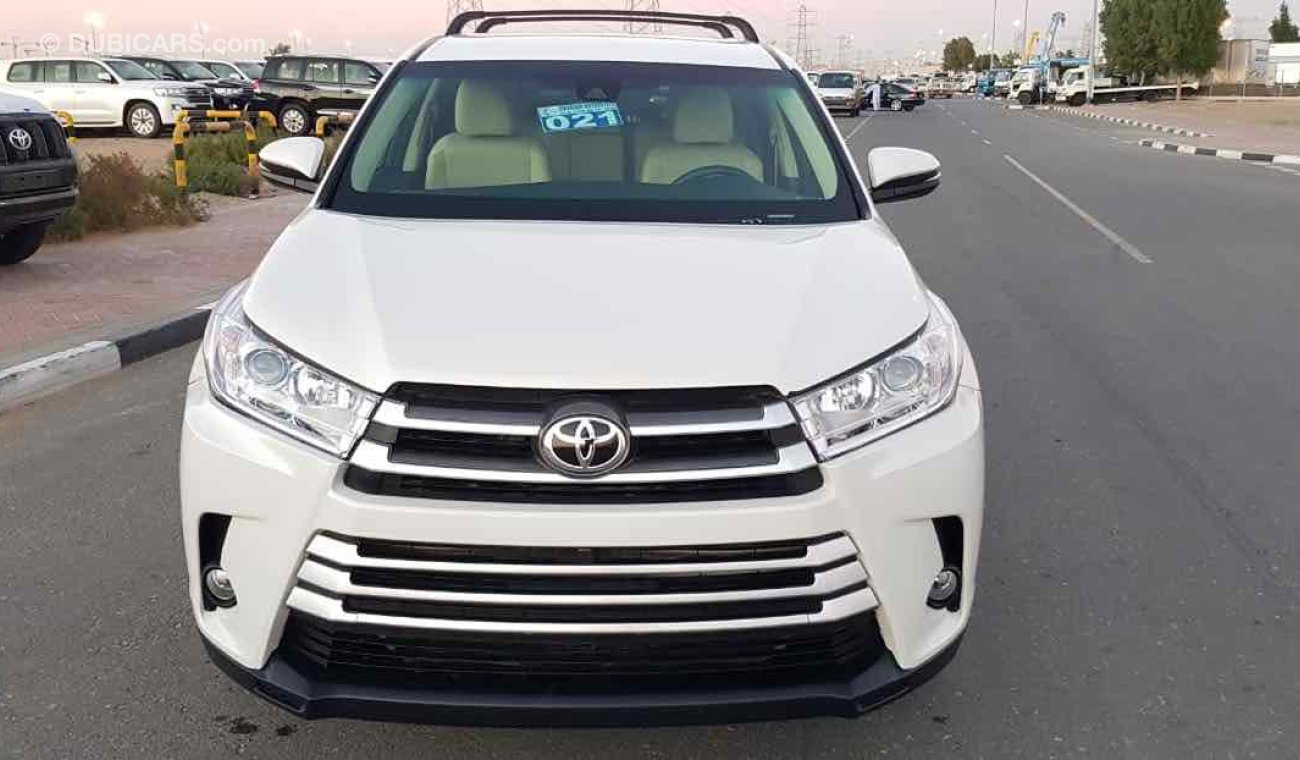 Toyota Highlander fresh and imported and very clean inside and outside and totally ready to drive