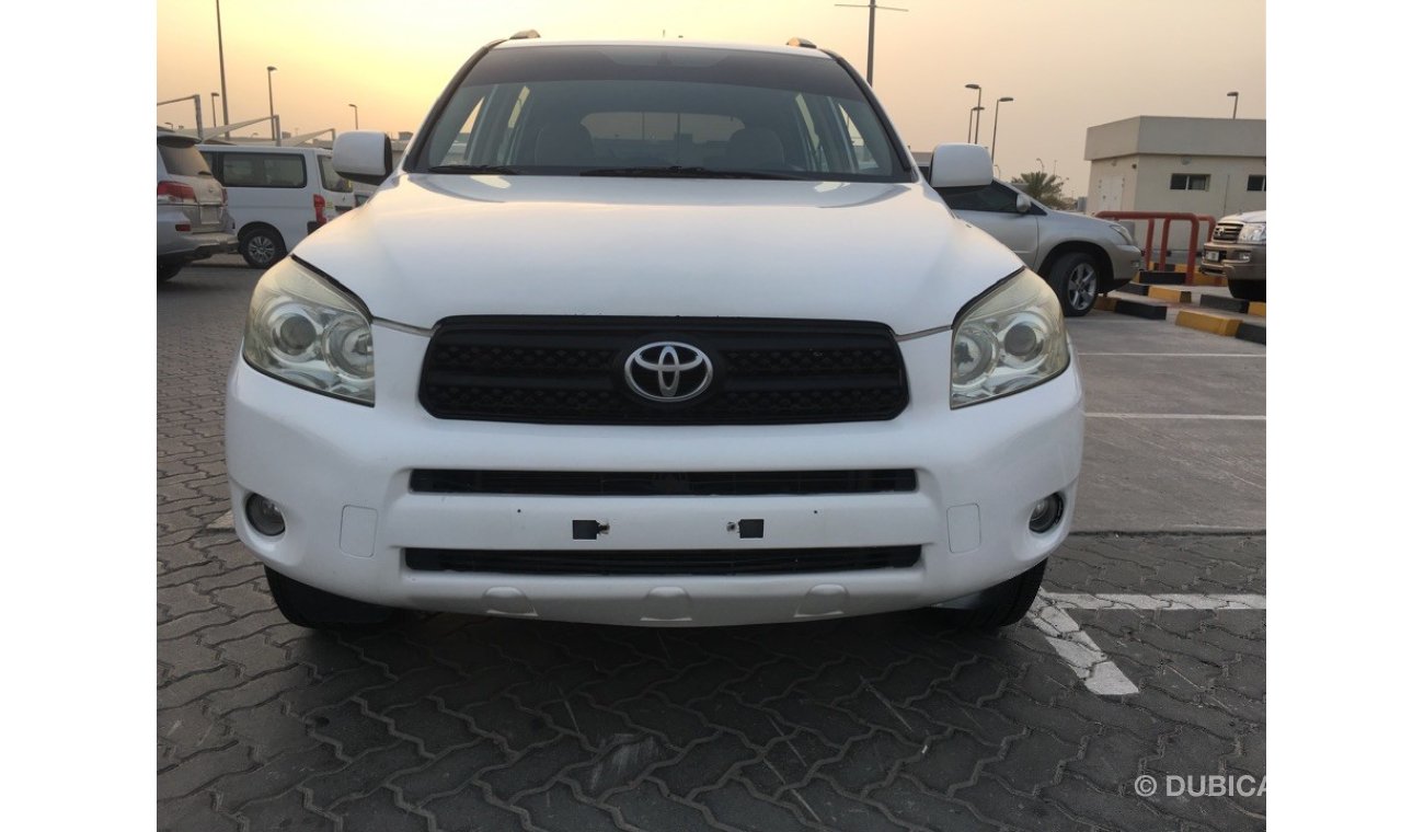 Toyota RAV4 GCC  no accident 2007