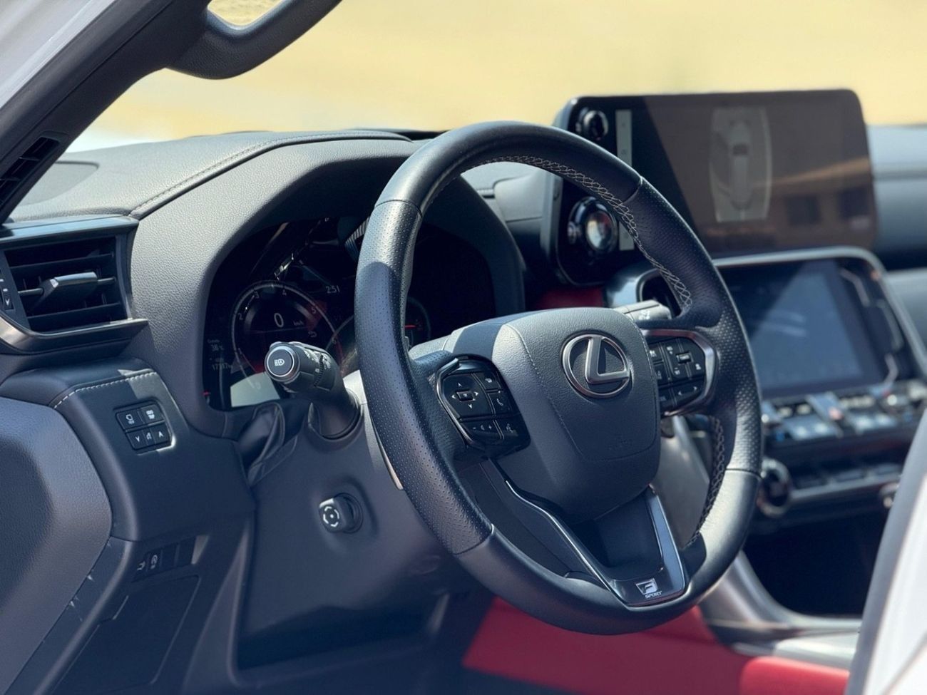 Lexus LX 600 F-Sport 3.5L