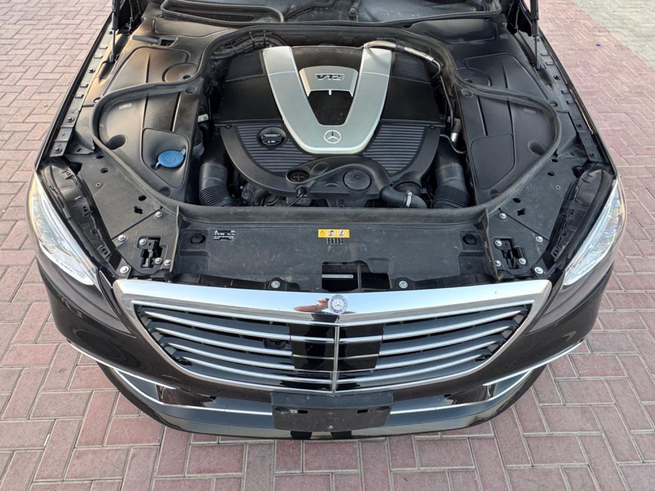 مرسيدس بنز S 600 