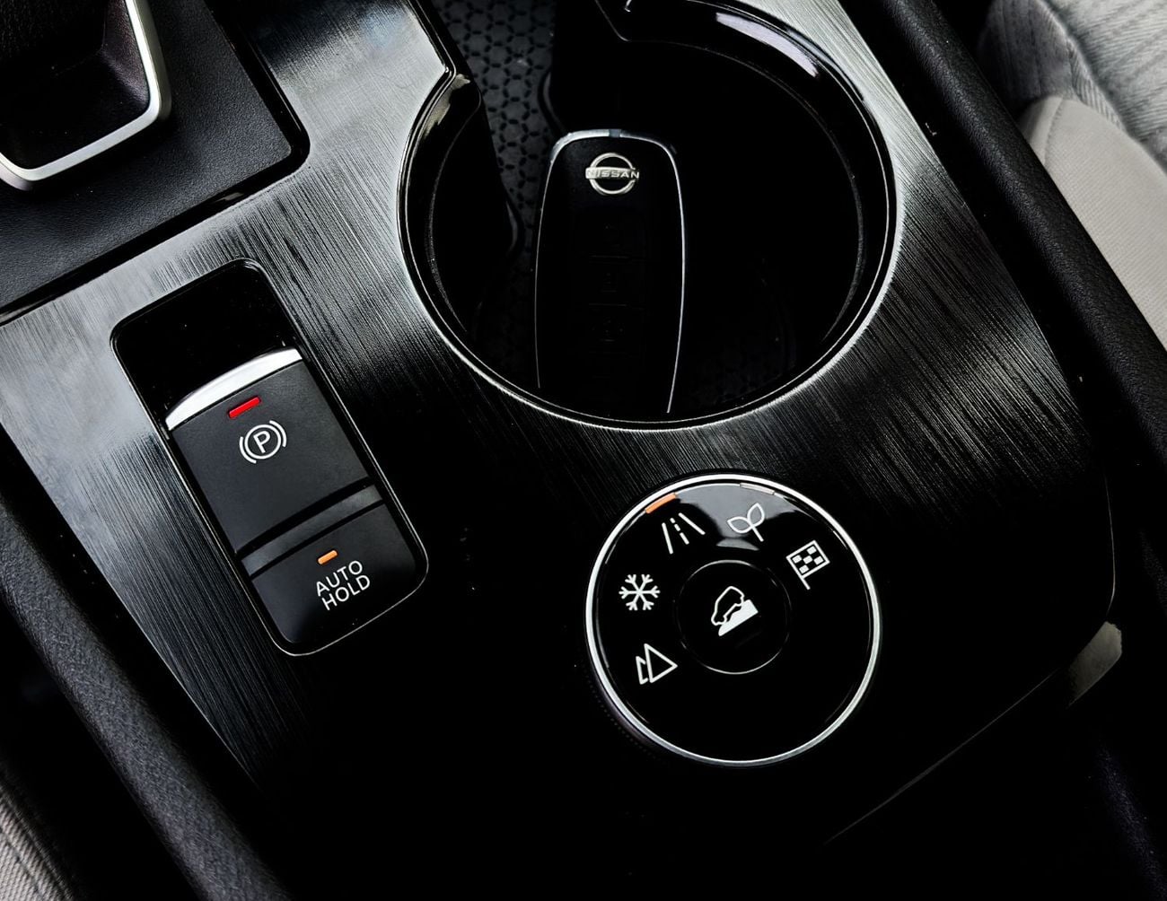 Nissan X Trail SV Nissan X-Trail Full Option | 2.5 L | 2023 | GCC | Accident-Free | In Excellent Condition | 1294 P.M