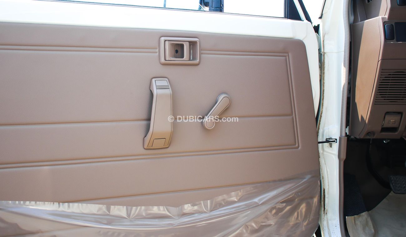 Toyota Land Cruiser 70