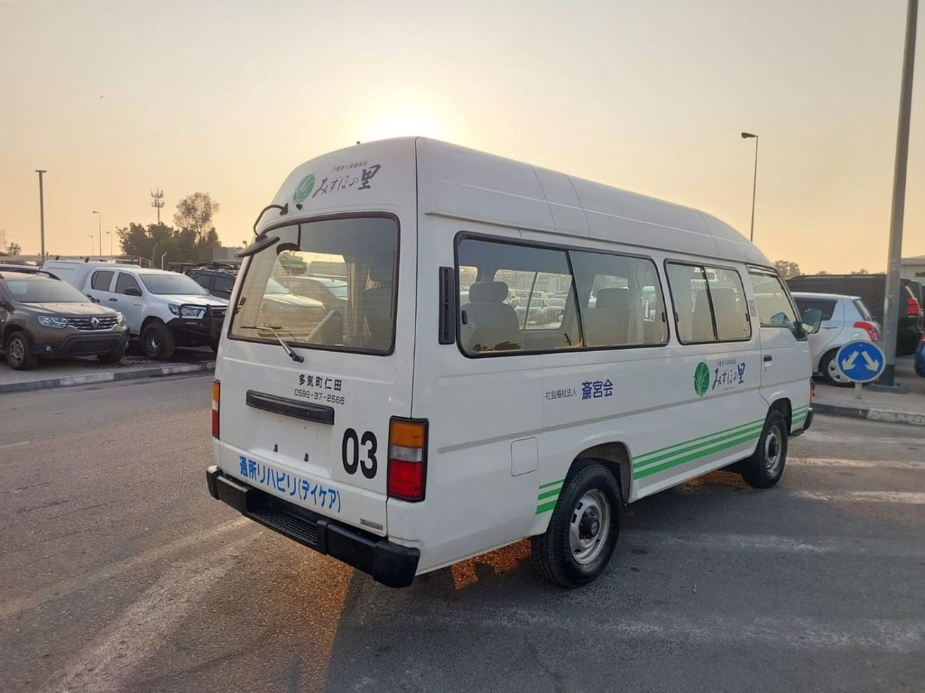 Nissan Caravan NISSAN CARAVAN VAN RHD 1997 MODEL 3.1 L DIESEL MANUAL(PM00945)