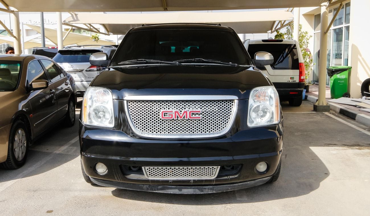 GMC Yukon Denali