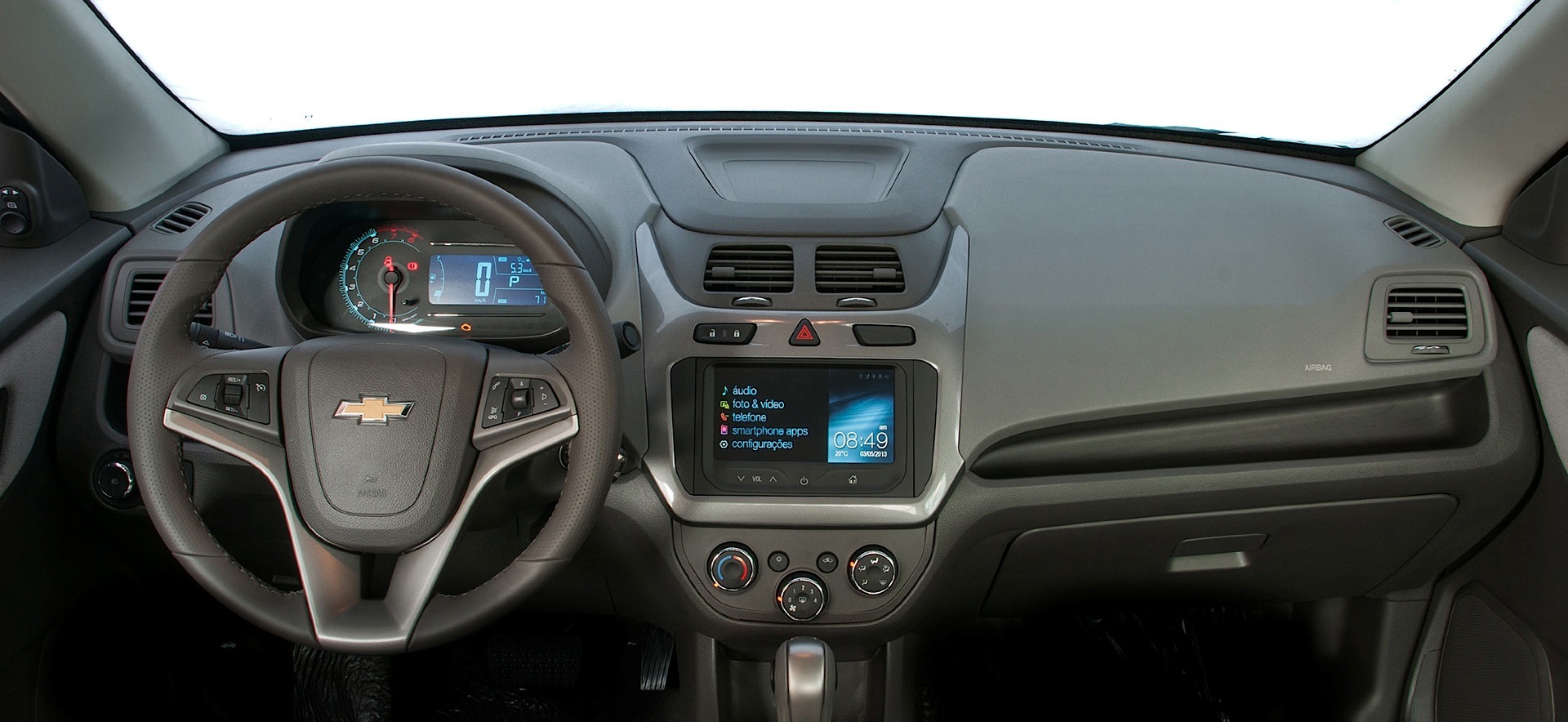Chevrolet Cobalt interior - Cockpit