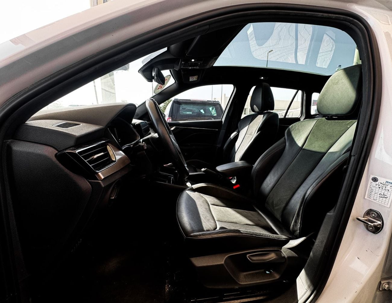 Skoda KAMIQ STYLE LEATHER Skoda Kamiq | 1.6 L | 2023 | GCC | Accident-Free | In Excellent Condition | 958 P.M