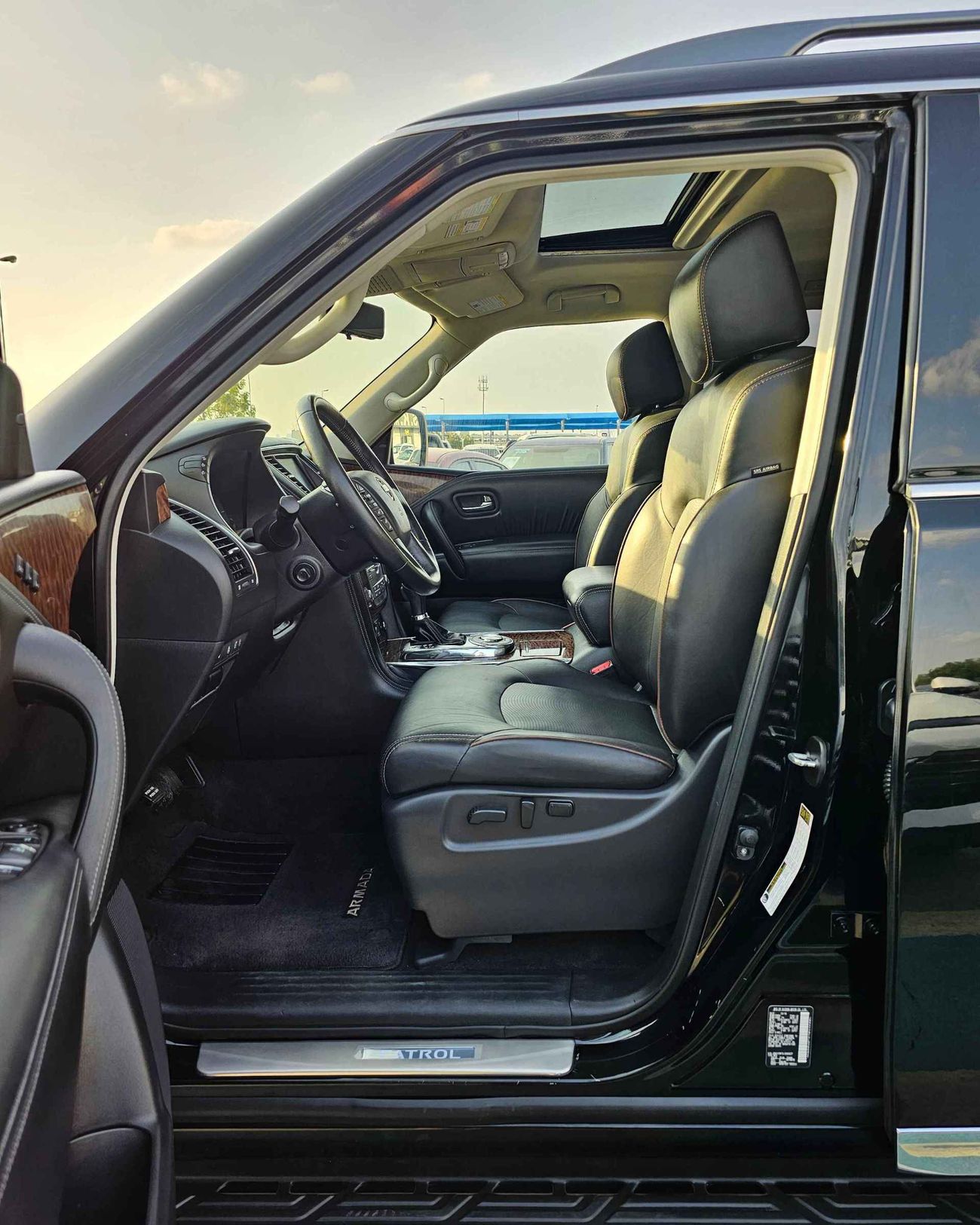 نيسان أرمادا PLATINIUM // 1492 AED Monthly // 5.6L // V8 // FULL OPTION (LOT # 60827)