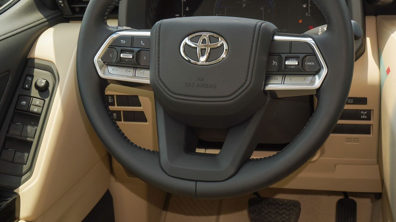 Toyota Land Cruiser GXR 3.5L TWIN TURBO