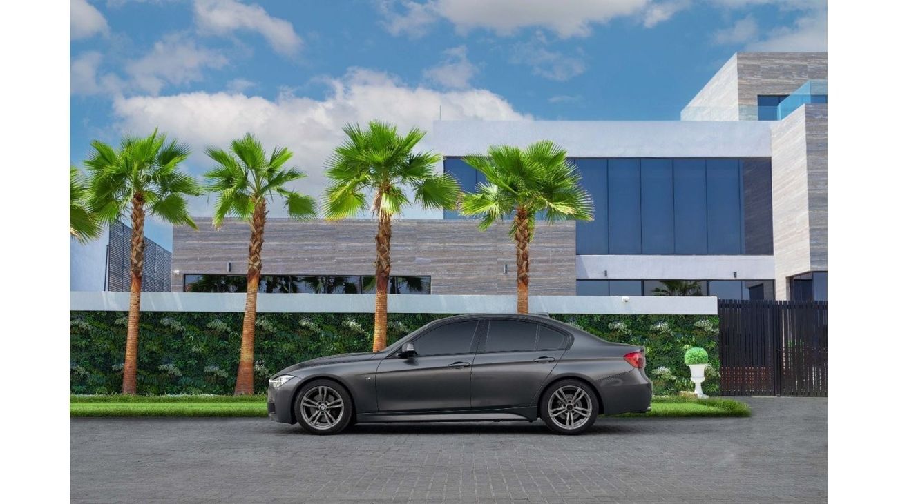 BMW 330i M-Kit | 1,762 P.M  | 0% Downpayment | Exceptional Condition!