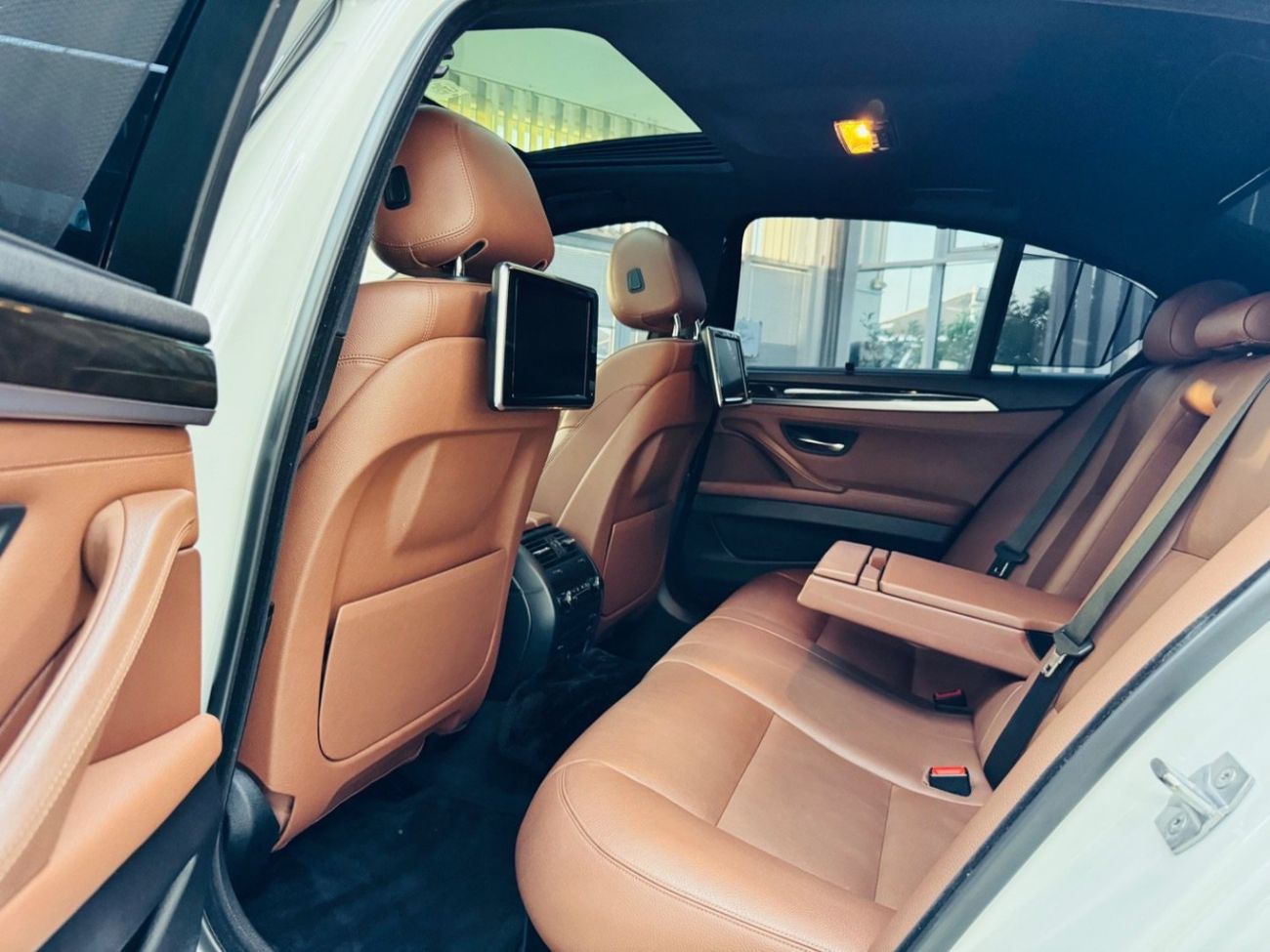 BMW 528i Exclusive M Sport 2.0L