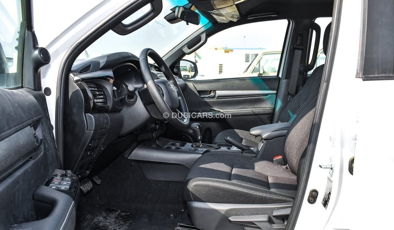 Toyota Hilux Adventure SR5 2.8L Diesel A/T Radar