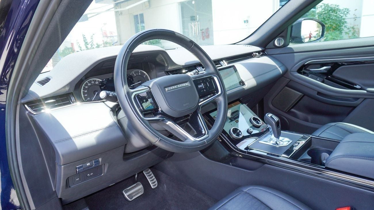 لاند روفر رانج روفر إيفوك P160 R-Dynamic 1.5L