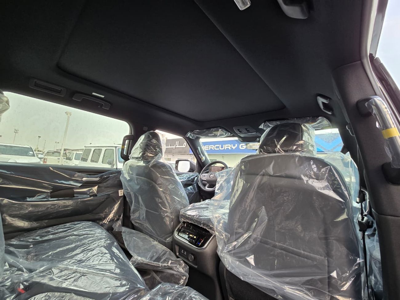 Nissan Patrol 3.8L SE PETROL A/T 7 SEATER