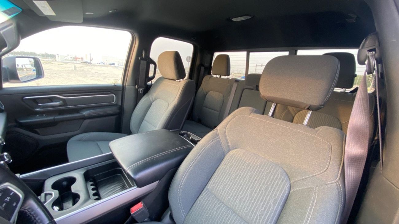 RAM 1500 Bighorn 5.7L