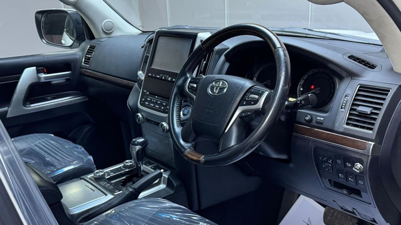 Toyota Land Cruiser Diesel 4.5 Liter L C SAHARA Right Hand Drive  4 Cameras