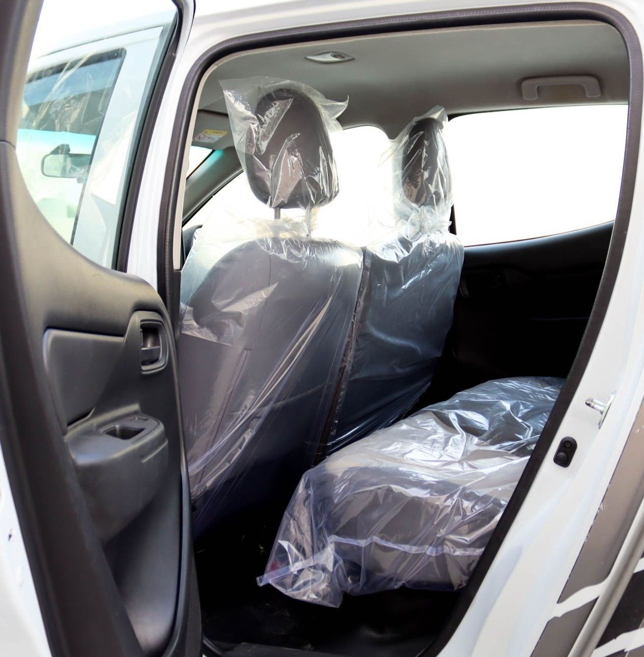 Mitsubishi L200 2020 Mitsubishi L200 GLX (V Gen), 4dr Double Cab Utility, 2.5L 4cyl Diesel, Manual, Rear Wheel Drive