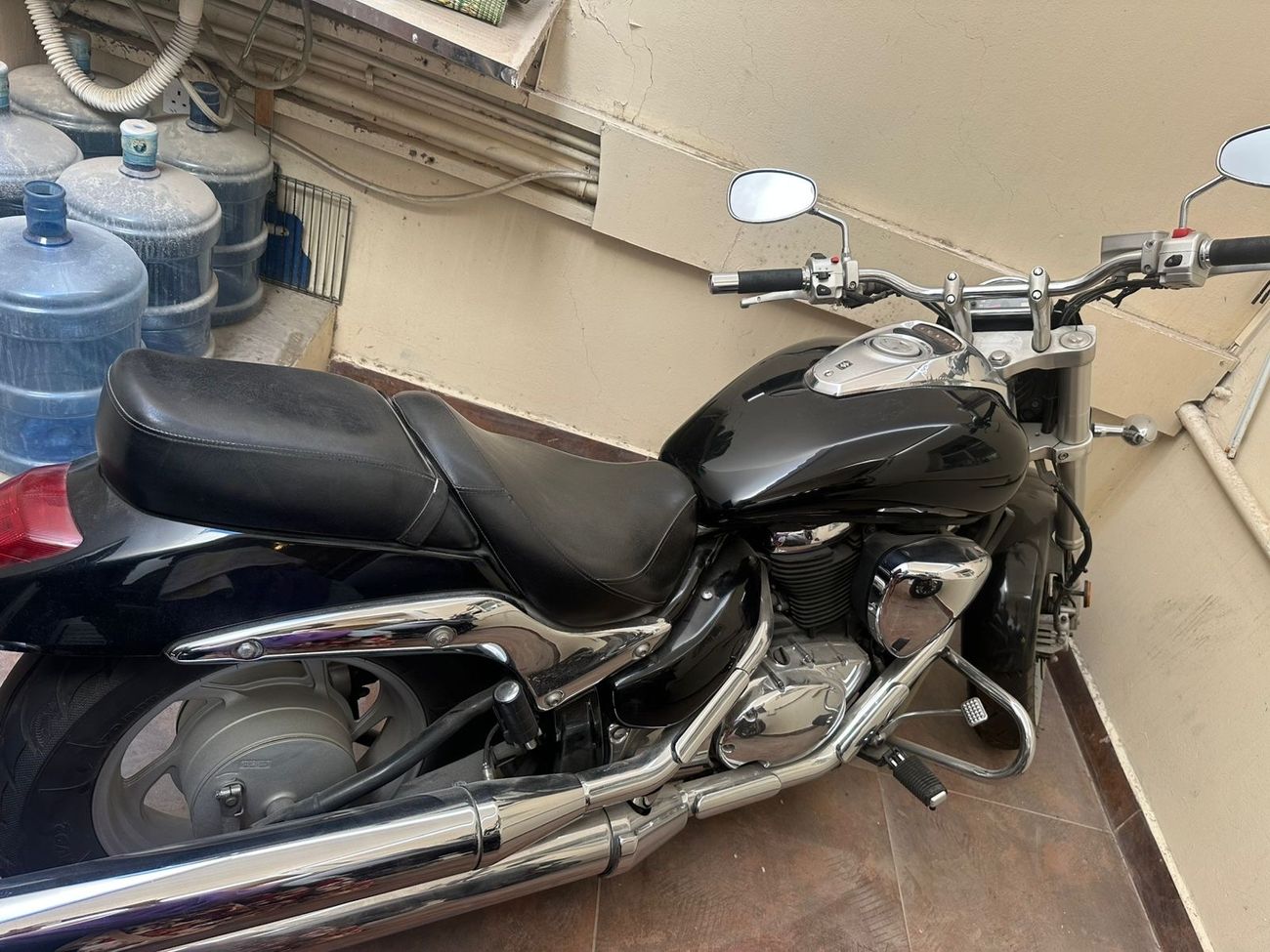 سوزوكي M109R boulevard