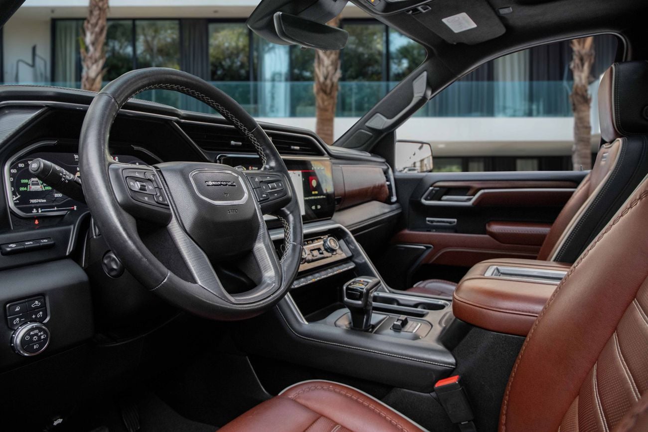 GMC Sierra Denali Ultimate Sierra Denali Ultimate | 3,917 P.M | 0% Downpayment | GMC Warranty
