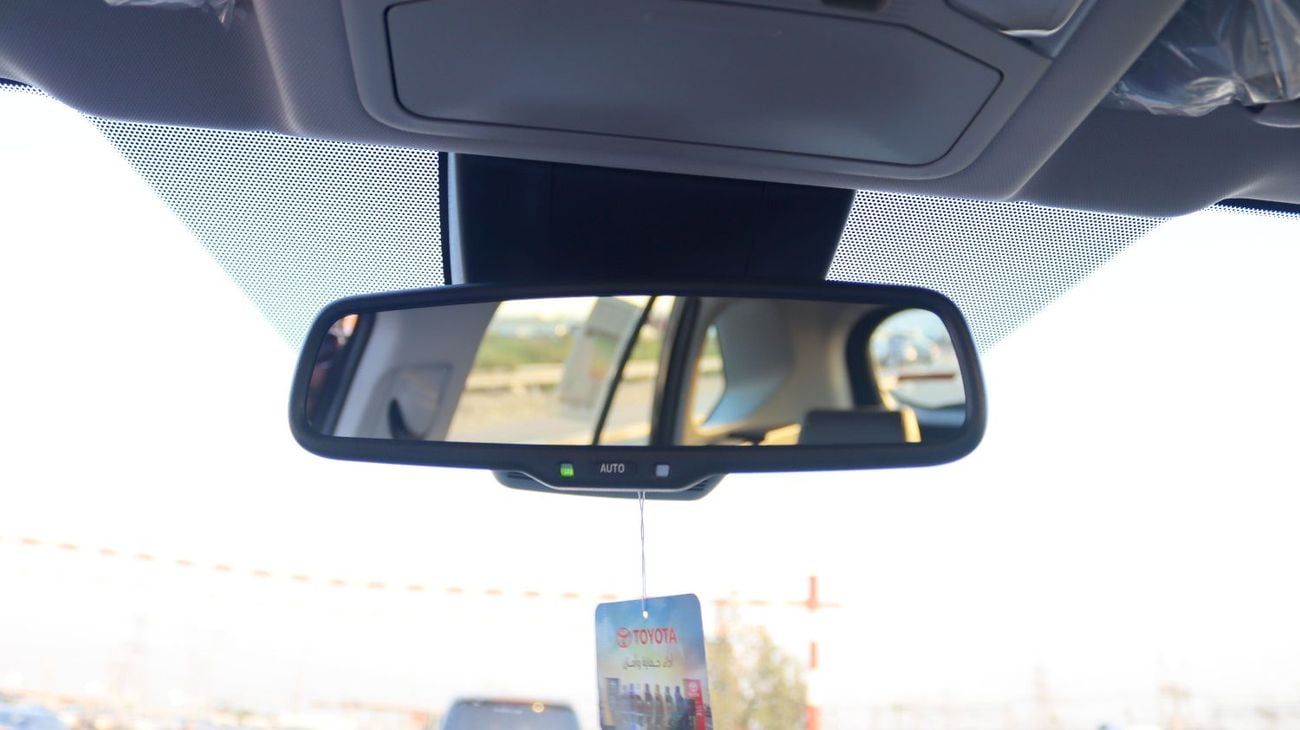 تويوتا راف ٤ مزود برادار | شاحن لاسلكي | عجلات ألمنيوم قياس 19 بوصة | مواصفات خليجية | فتحة سقف بانورامية