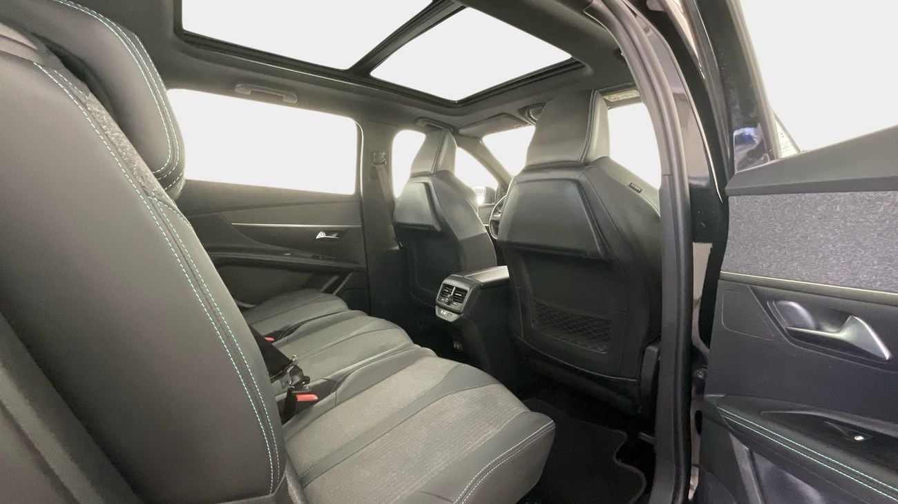 بيجو 5008 Allure | upto AED 20,000 Ramadan Discount | شامل الضمان | 0 ﺪﻔﻋﺓ ﺃﻮﻟﻯ