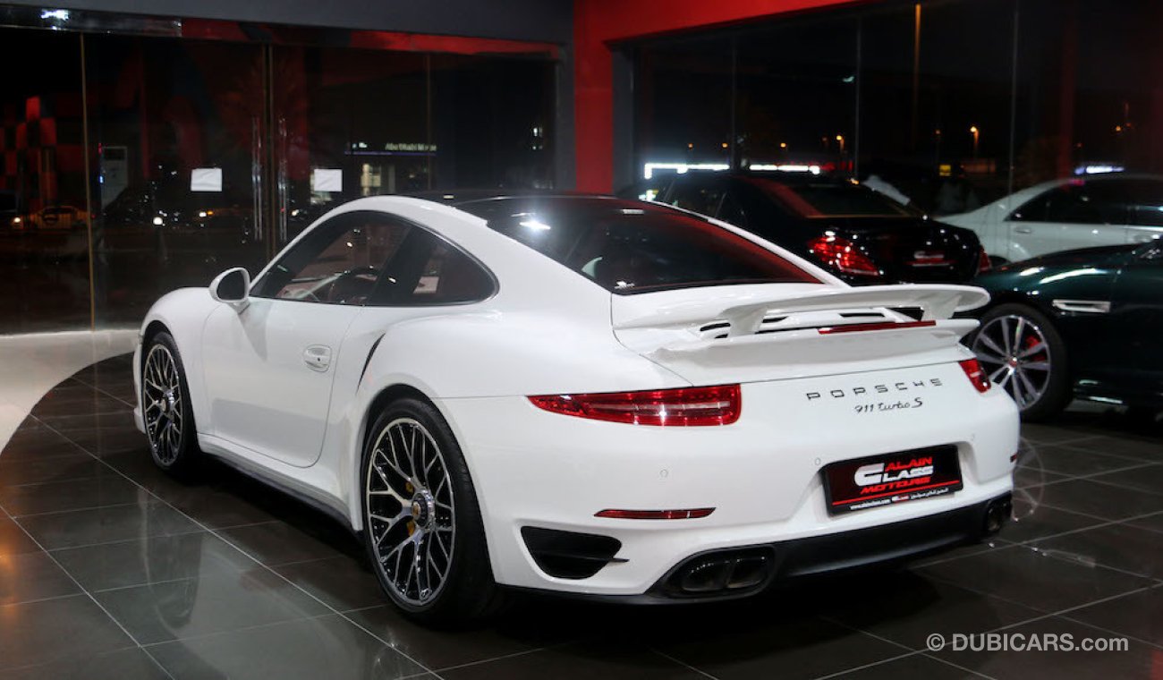 بورش 911 توربو S - With Warranty