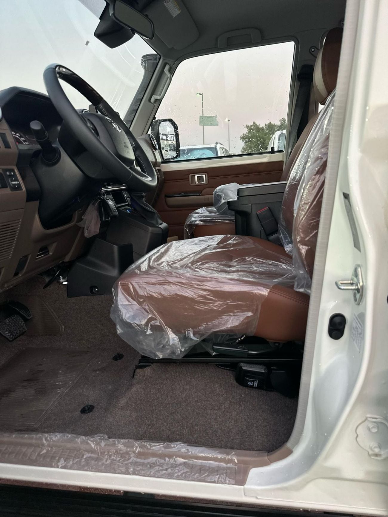 Toyota Land Cruiser 70 LX 2.8L  LX 2.8L