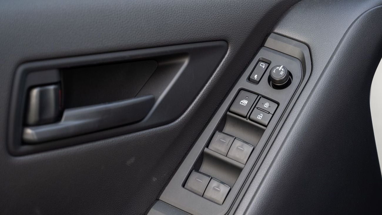 تويوتا لاند كروزر TOYOTA LANDCRUISER 4.0 GX STANDARD -2026YM