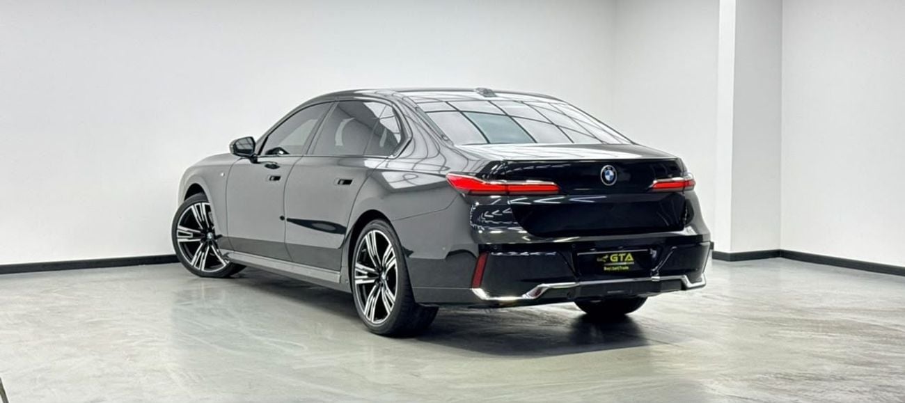 بي أم دبليو 735i STANDARD 2023 BMW 735i M Sport, Agency Warranty+Full Service History, GCC Specs.