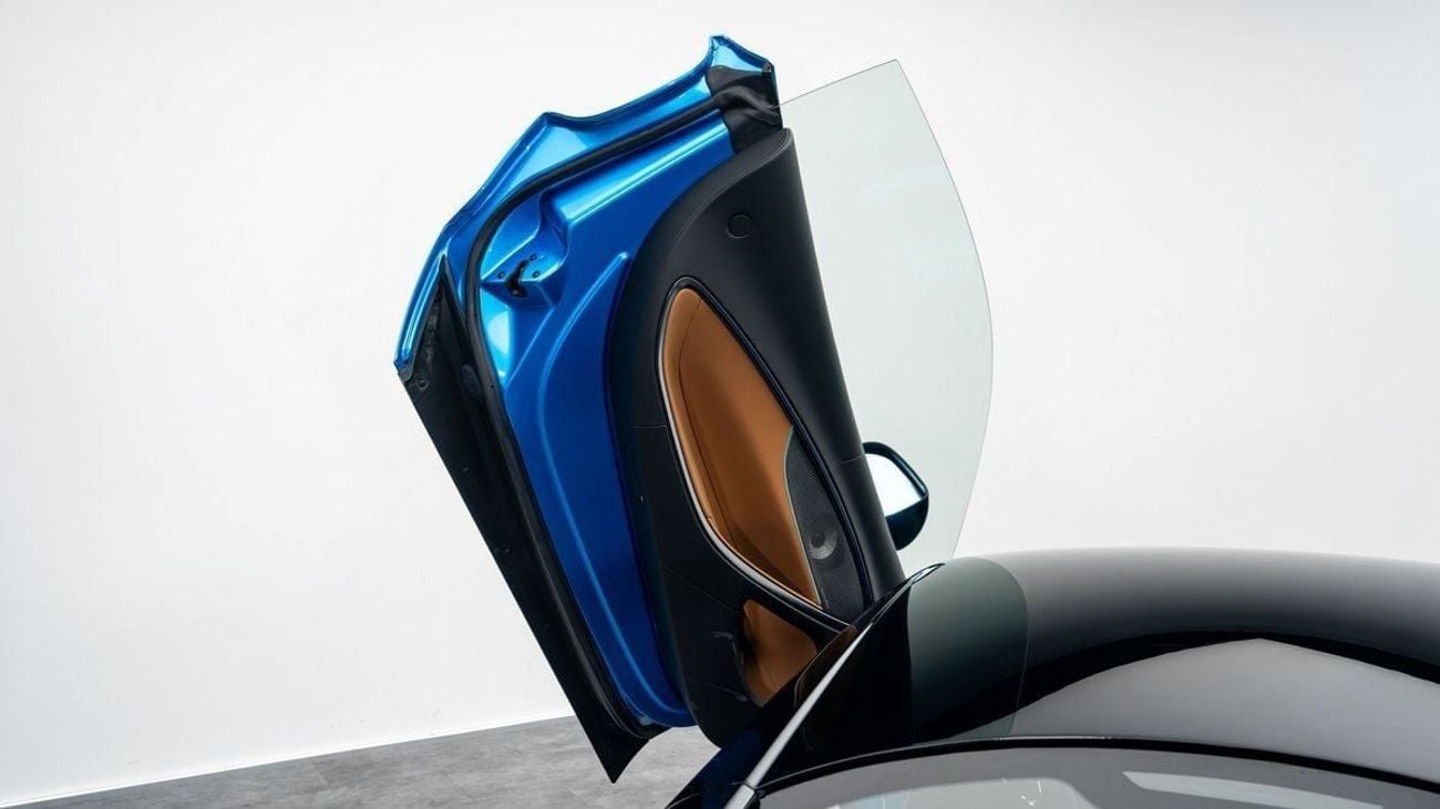 McLaren Artura 2023 - GCC - Under Warranty