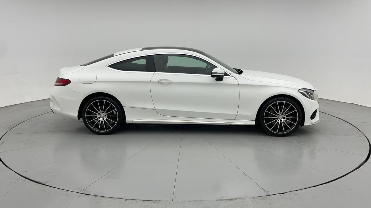 مرسيدس بنز C 200 كوبيه AMG PACK 2 | بدون دفعة مقدمة | اختبار قيادة مجاني للمنزل