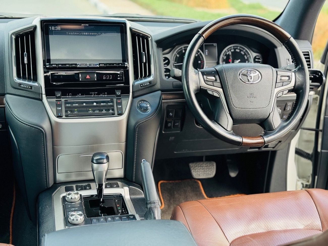 تويوتا لاند كروزر Zx wald edition top of the range