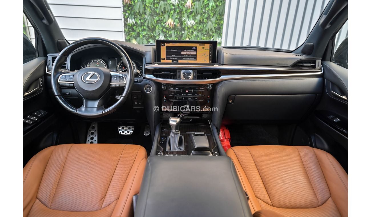 Lexus LX 570 | 7,831 P.M  | 0% Downpayment | Amazing Condition!