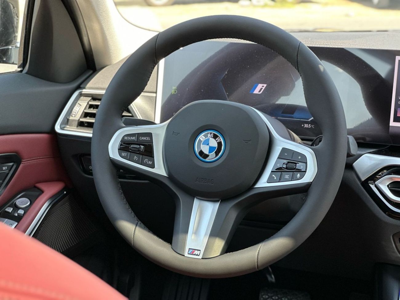 بي أم دبليو i3 BMW I3 2024
