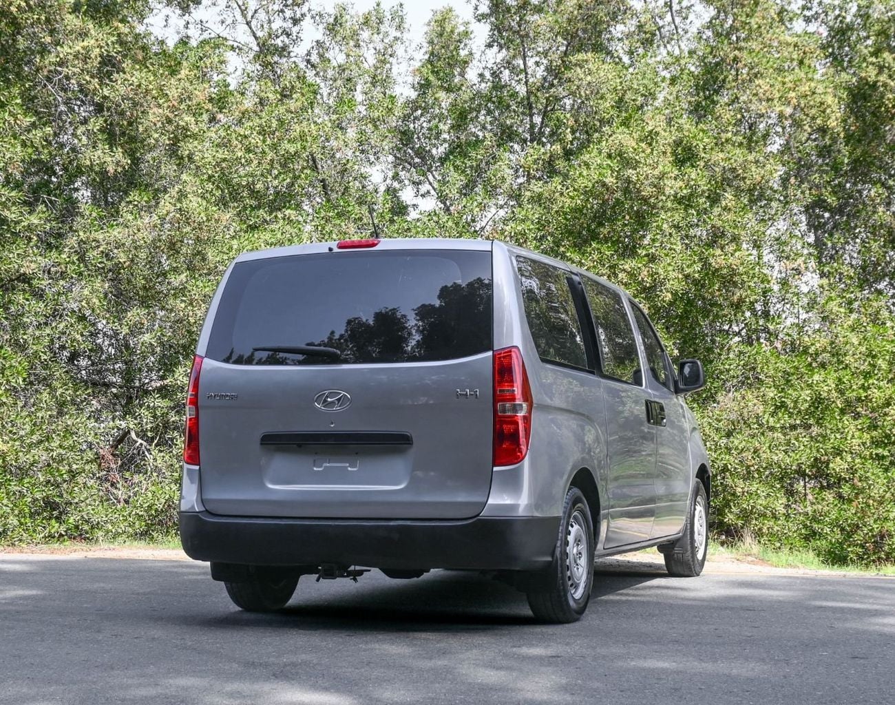 Hyundai H-1 Hyundai H1 Van Diesel , 2019 Korean, accident-free, in excellent condition