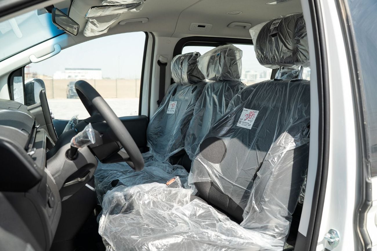 هيونداي ستاريا PRESTIGE 2.2 DIESEL | 11 SEATER | 8AT | GCC SPECIFICATIONS | FULL OPTIONS