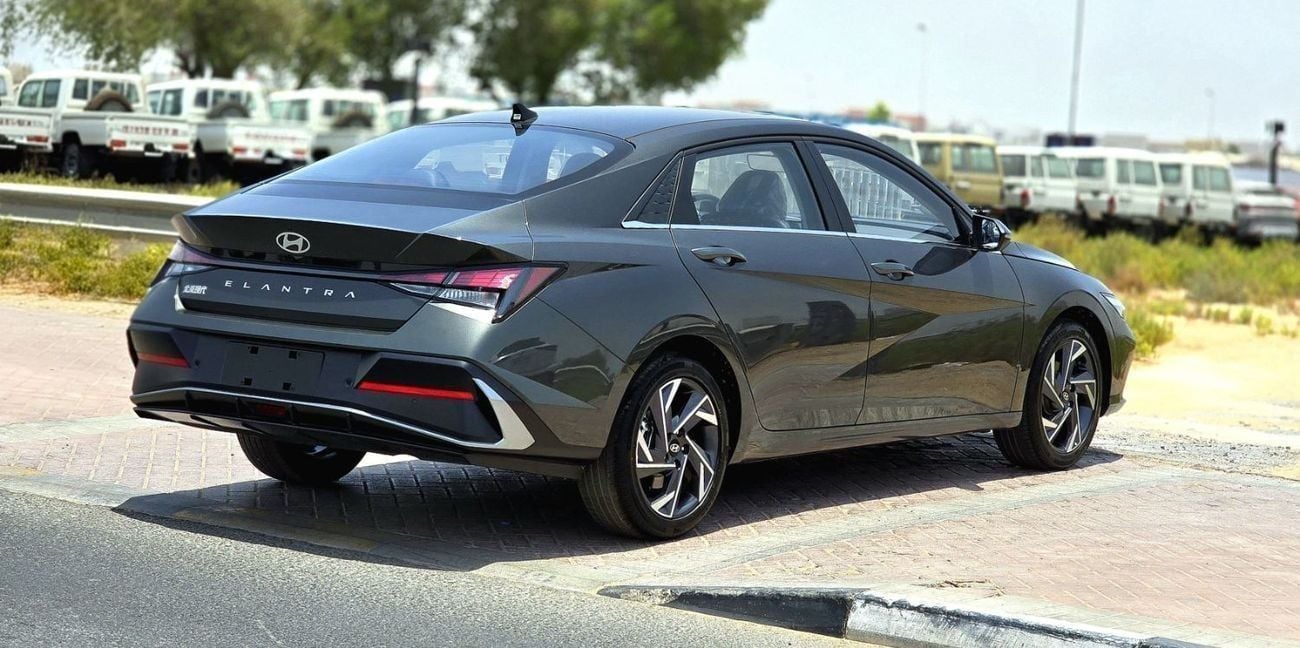 هيونداي إلانترا HYUNDAI ELANTRA 1.6L - CVT - GLX - ELITE - GRAY INSIDE BLACK 