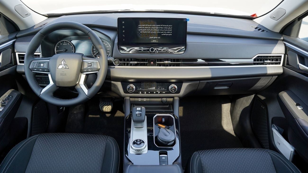 Mitsubishi Outlander Brand New 2026 Mitsubishi Outlander High Line (G03) 2.5L | 7-Seater SUV | GCC Spec | Export Only